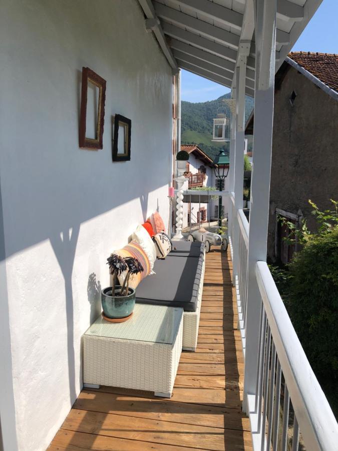 Maison D'Hotes Larraldia Uhart-Cize Kültér fotó